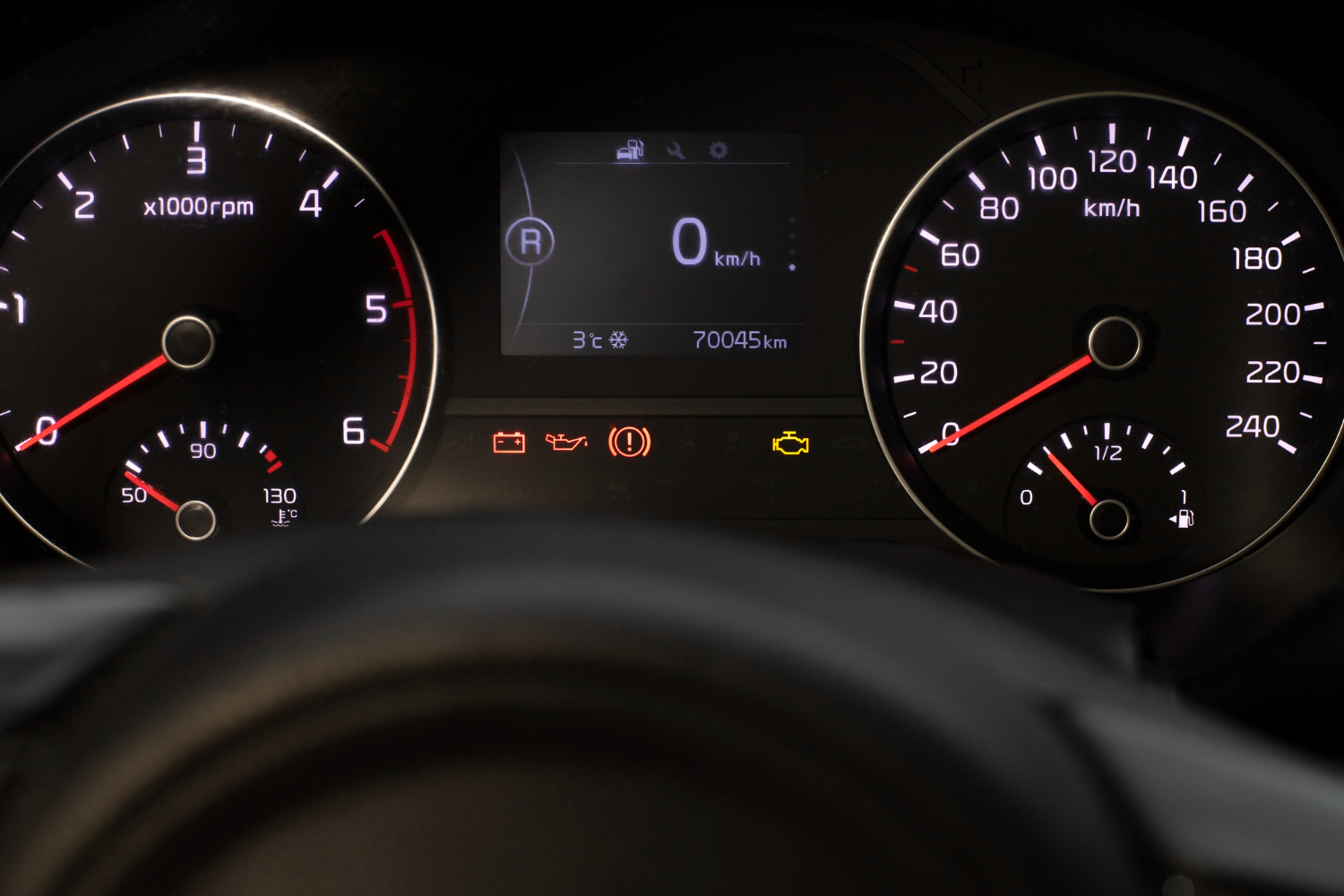 Why Your Dashboard Lights Are Flickering - Nonos 76 - West Los Angeles, CA